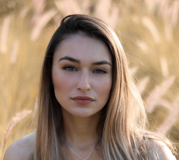 Woman portrait in autumn field